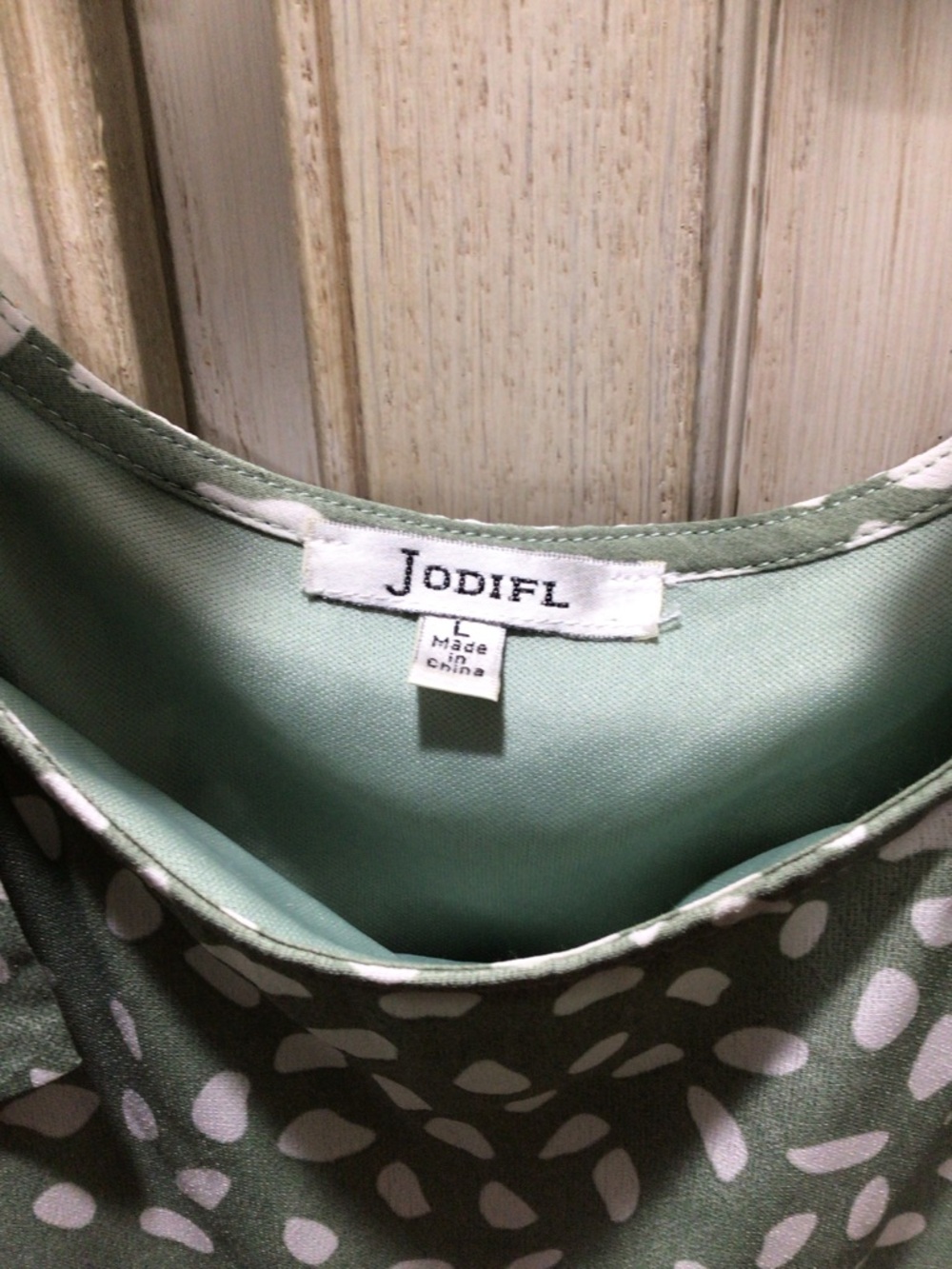 JODIFL Sage Green Leaf-Print Tie-Shoulder Maxi Dress - Picture 2 of 4